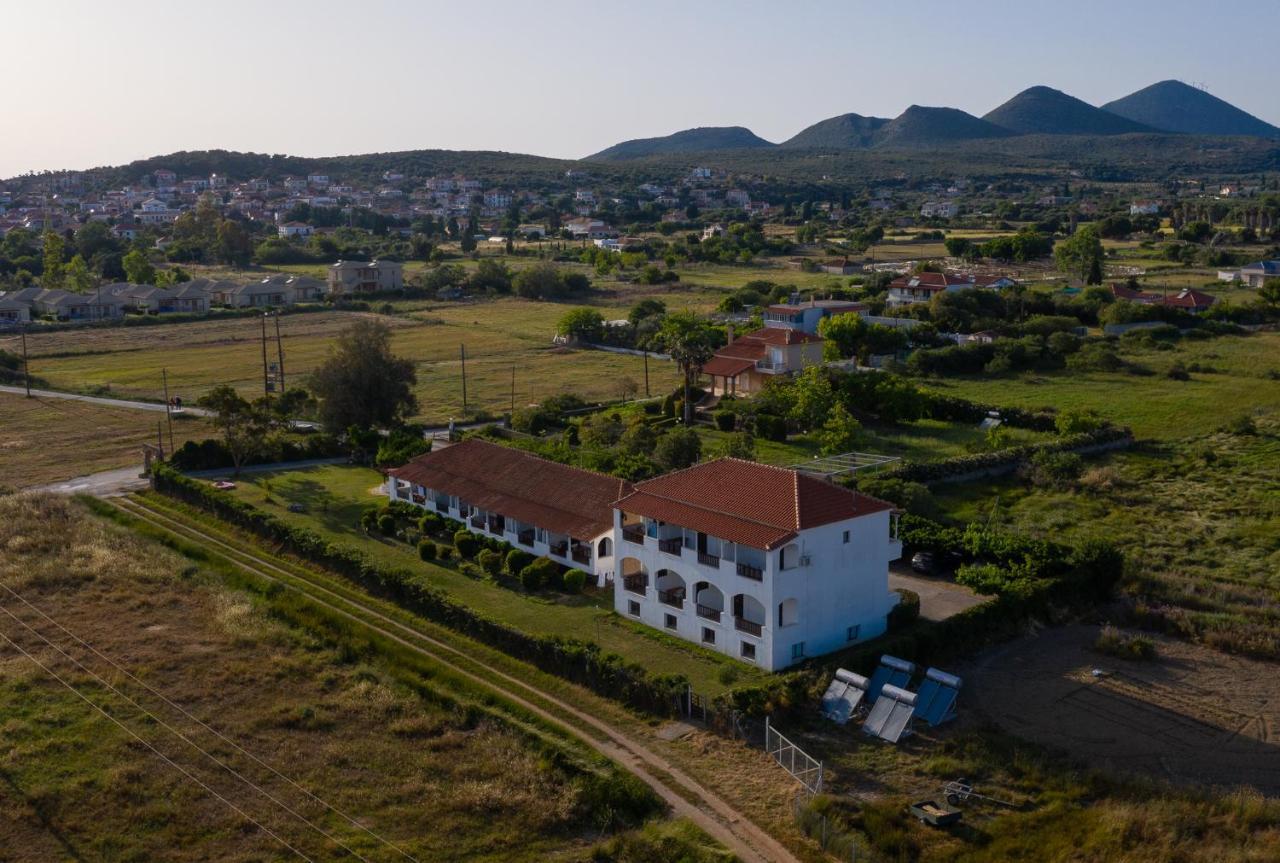 Ilias Apartments Methone Buitenkant foto