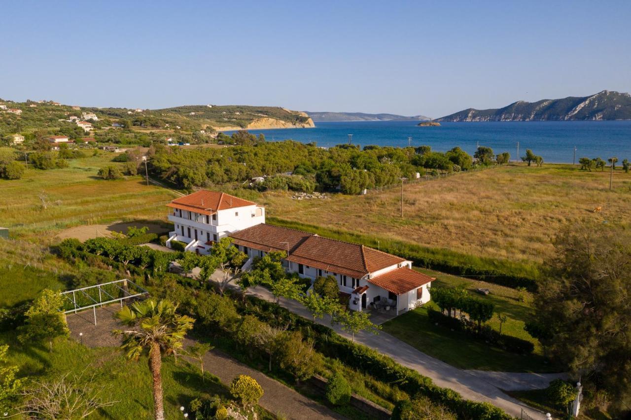 Ilias Apartments Methone Buitenkant foto